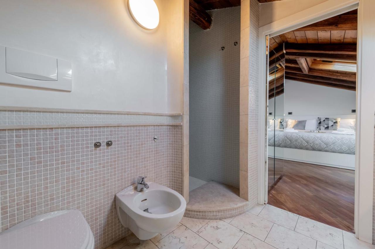 Realkasa Attico Indipendenza Apartamento Bolonha Exterior foto