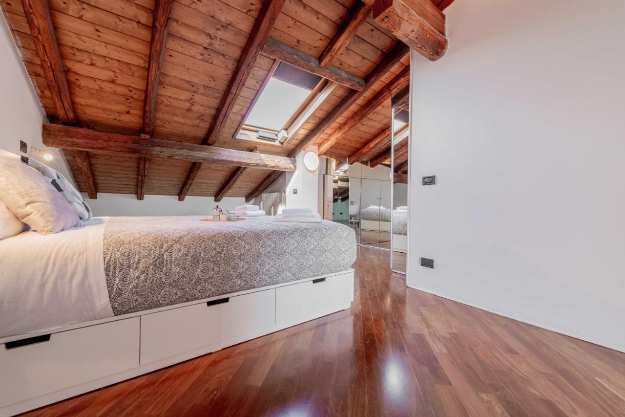 Realkasa Attico Indipendenza Apartamento Bolonha Exterior foto